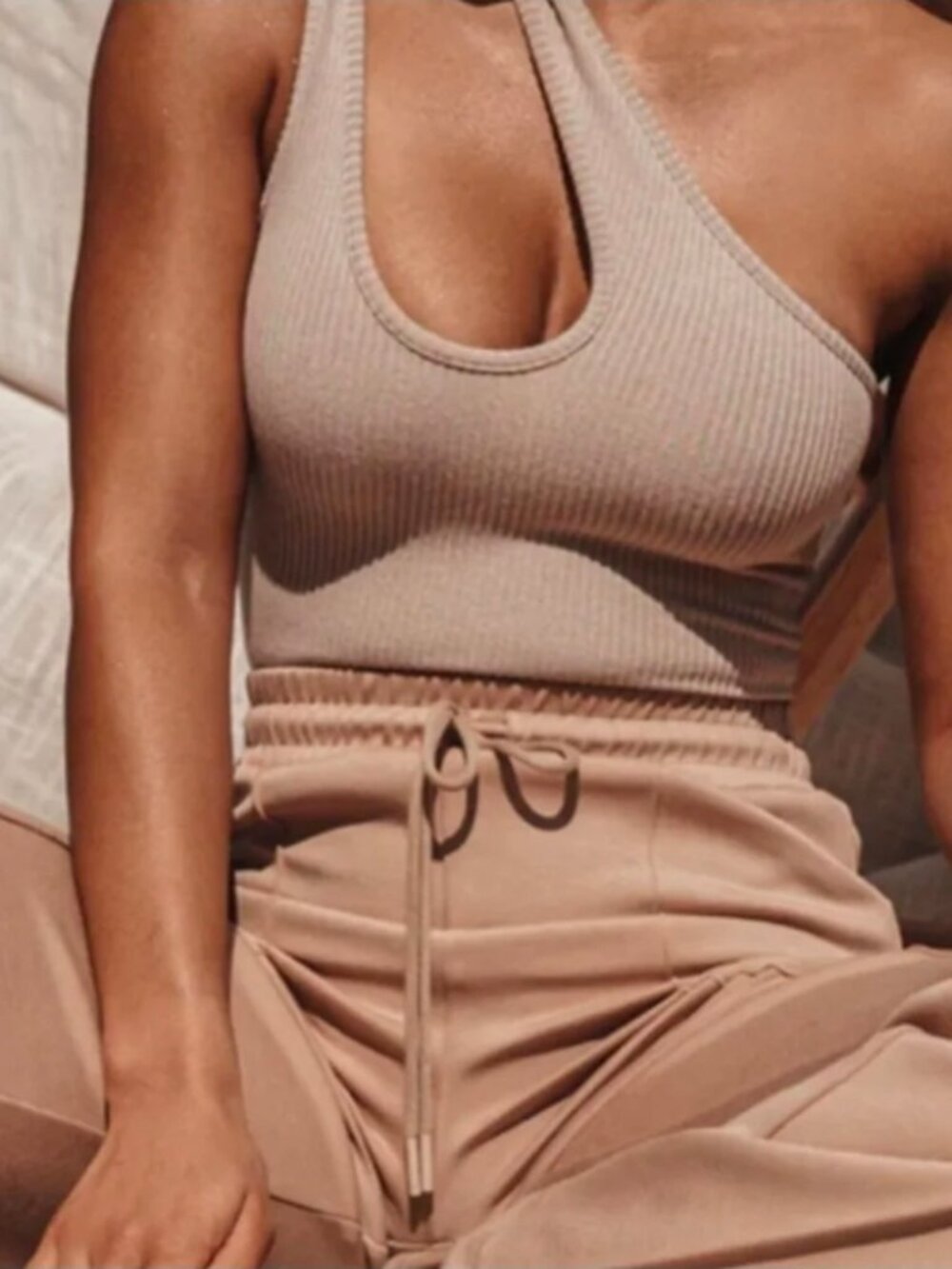 Jluxlabel Jediah Keyhole Bodysuit